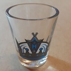 Los Angeles Kings NHL Purple and Black Crown Shot Glass